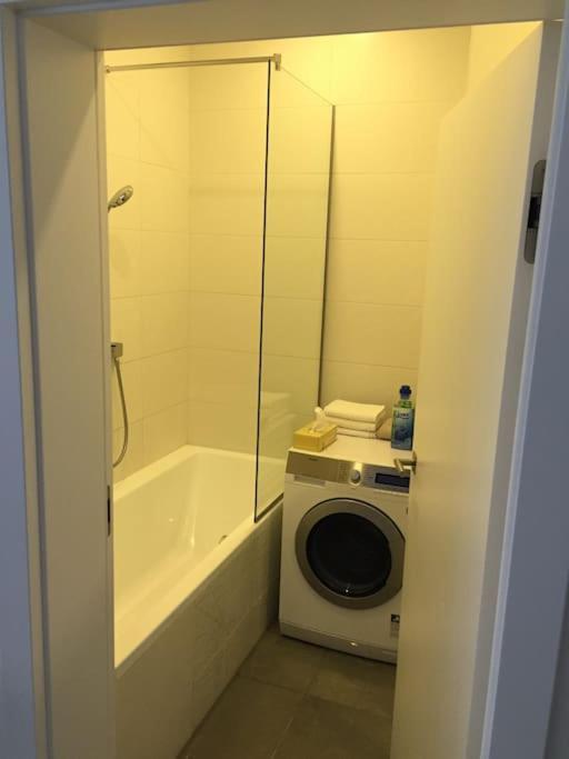 Apartment New - 10 Min Downtown Wien
